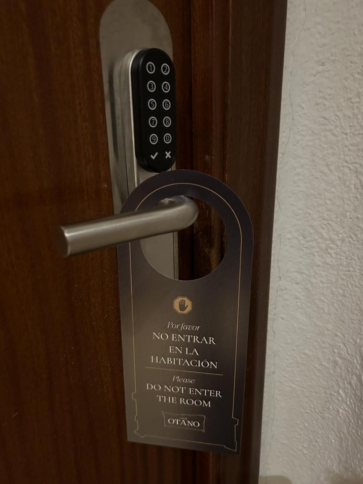 Hotel Casa Otano Pamplona Exterior foto